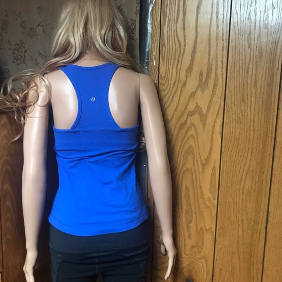 Lululemon Deep V Athletic - Picture 2 of 11